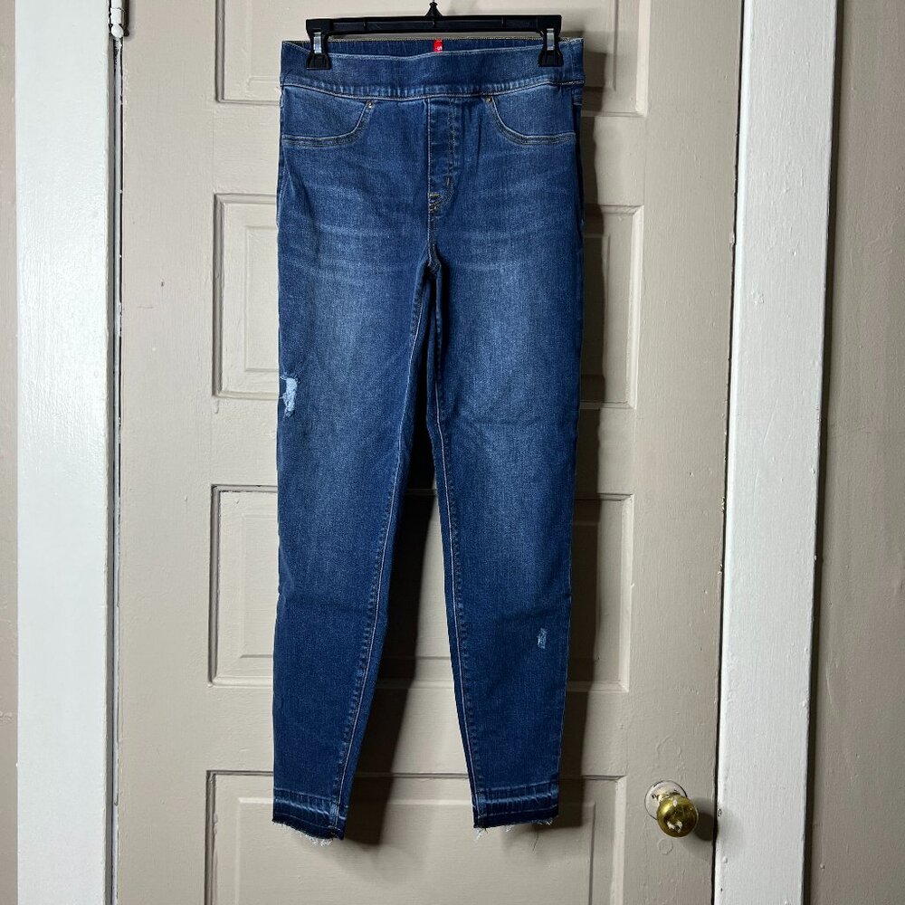 NEVER USED - SPANX Distressed Ankle Skinny Jeans in Medium Wash - SIZE M